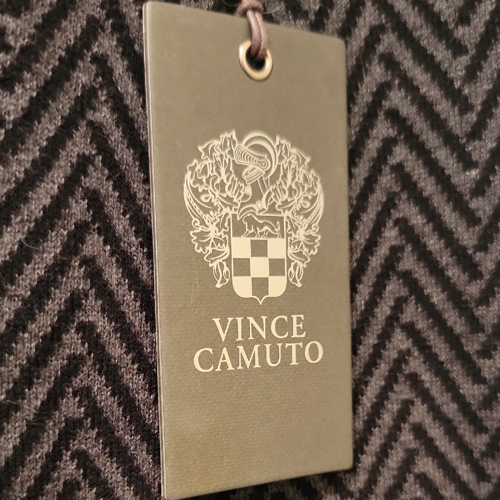 Vince Camuto Black and Gray Zigzag Cardigan - Picture 2 of 6
